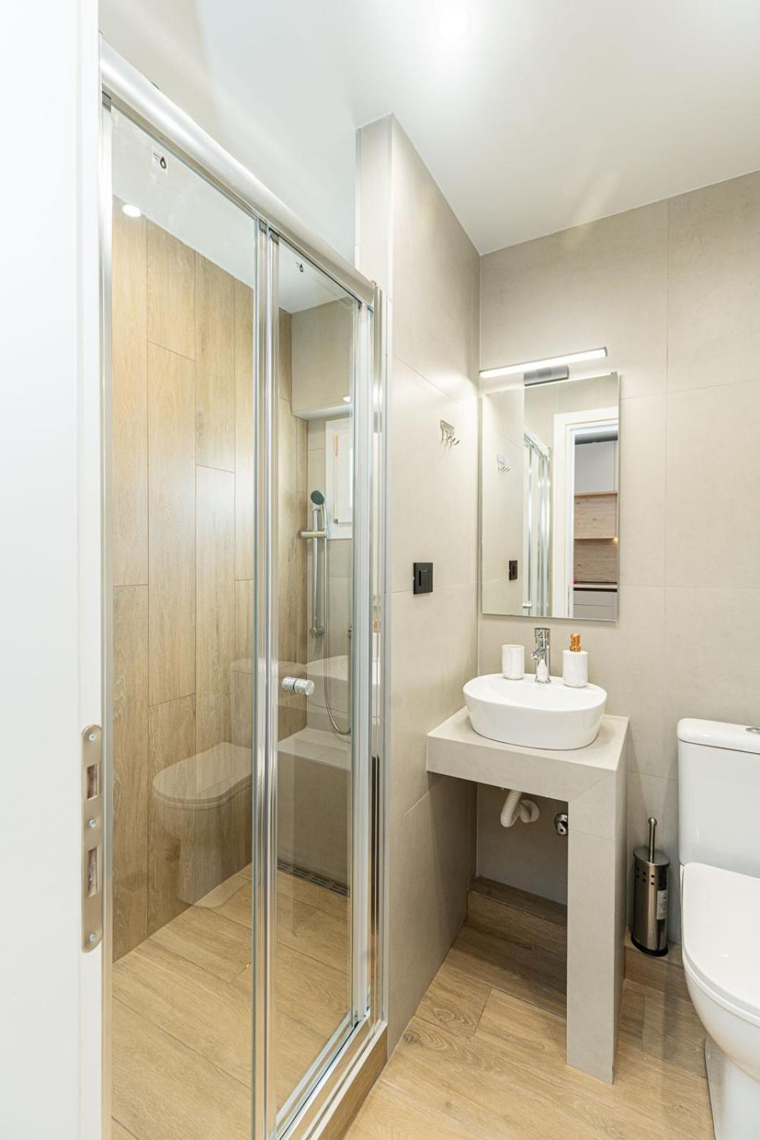 Modern 3 Bedroom Luxury Apartment Thessalonique Extérieur photo